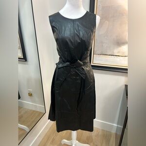 Simply Vera Vera Wang Black Belted Midi Dress